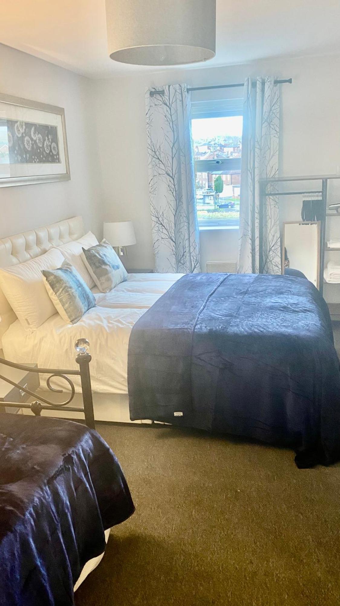 Spacious 1 Bedroom Apartment In Wigan Shevington Esterno foto