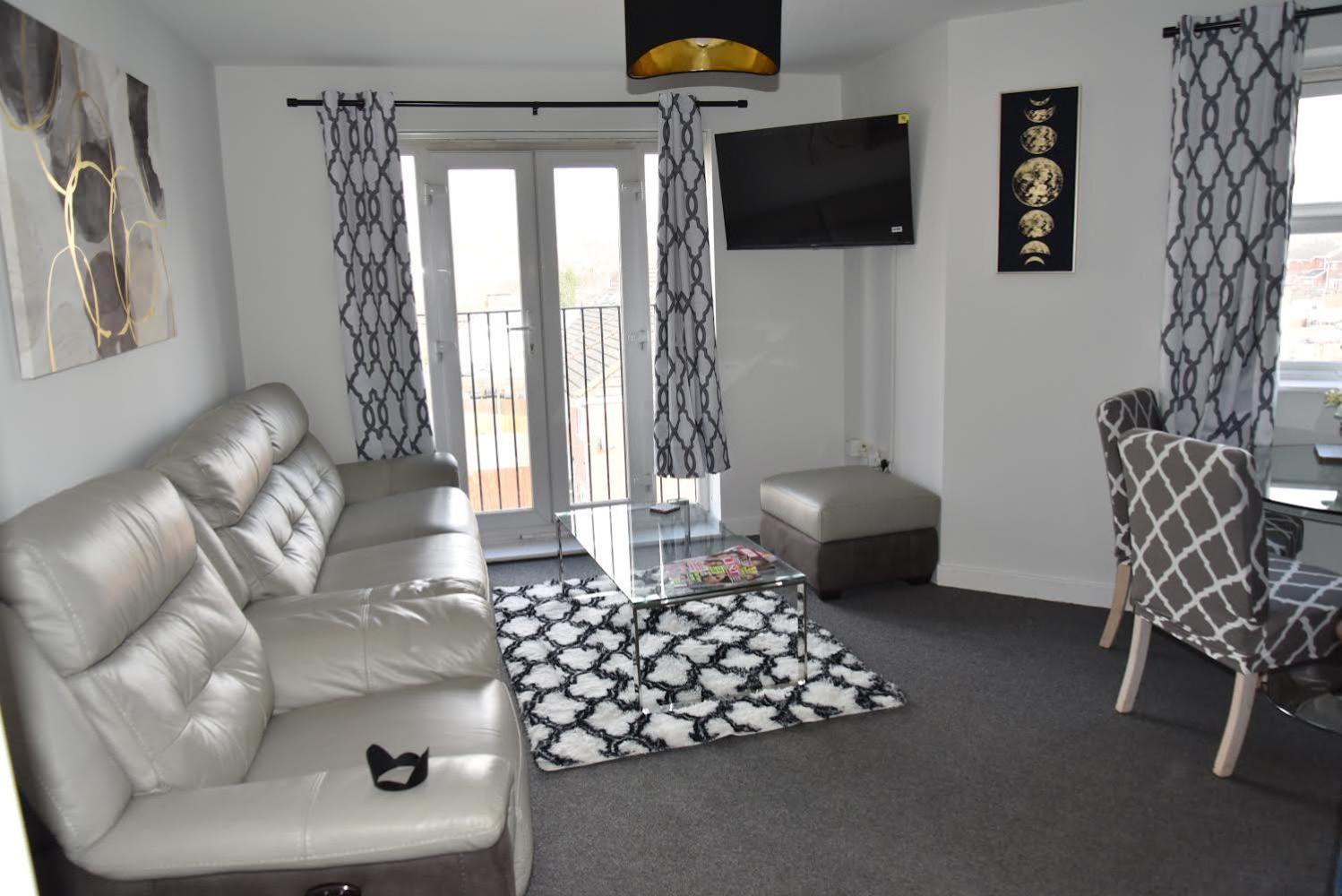 Spacious 1 Bedroom Apartment In Wigan Shevington Esterno foto
